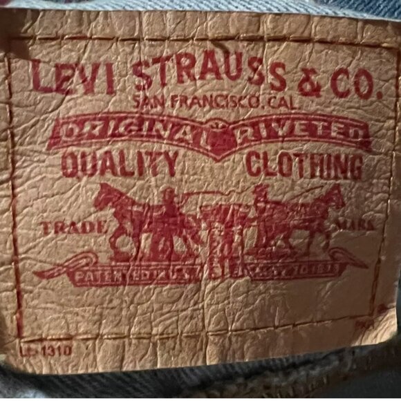 LEVIS STRAUSS CO DENIM JACKET SIZE MEDIUM Women’s Trucker Jean - Picture 4 of 7
